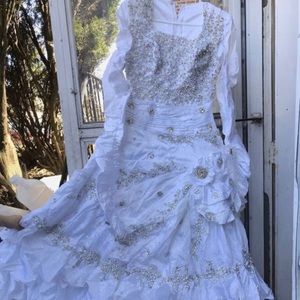 Wedding dress